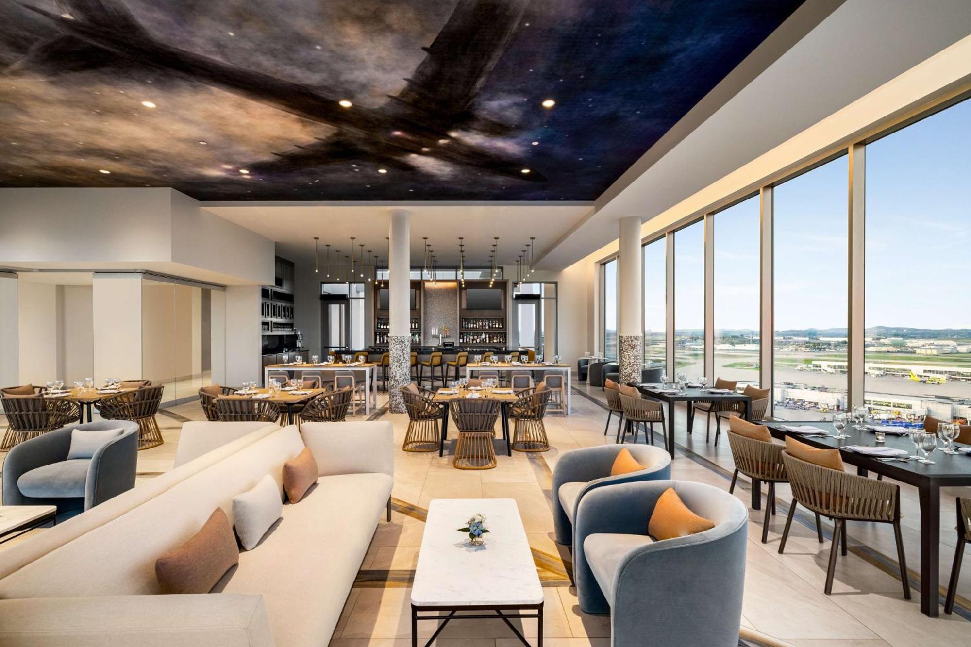 Hilton Bna Airport Terminal Hotel Nashville
